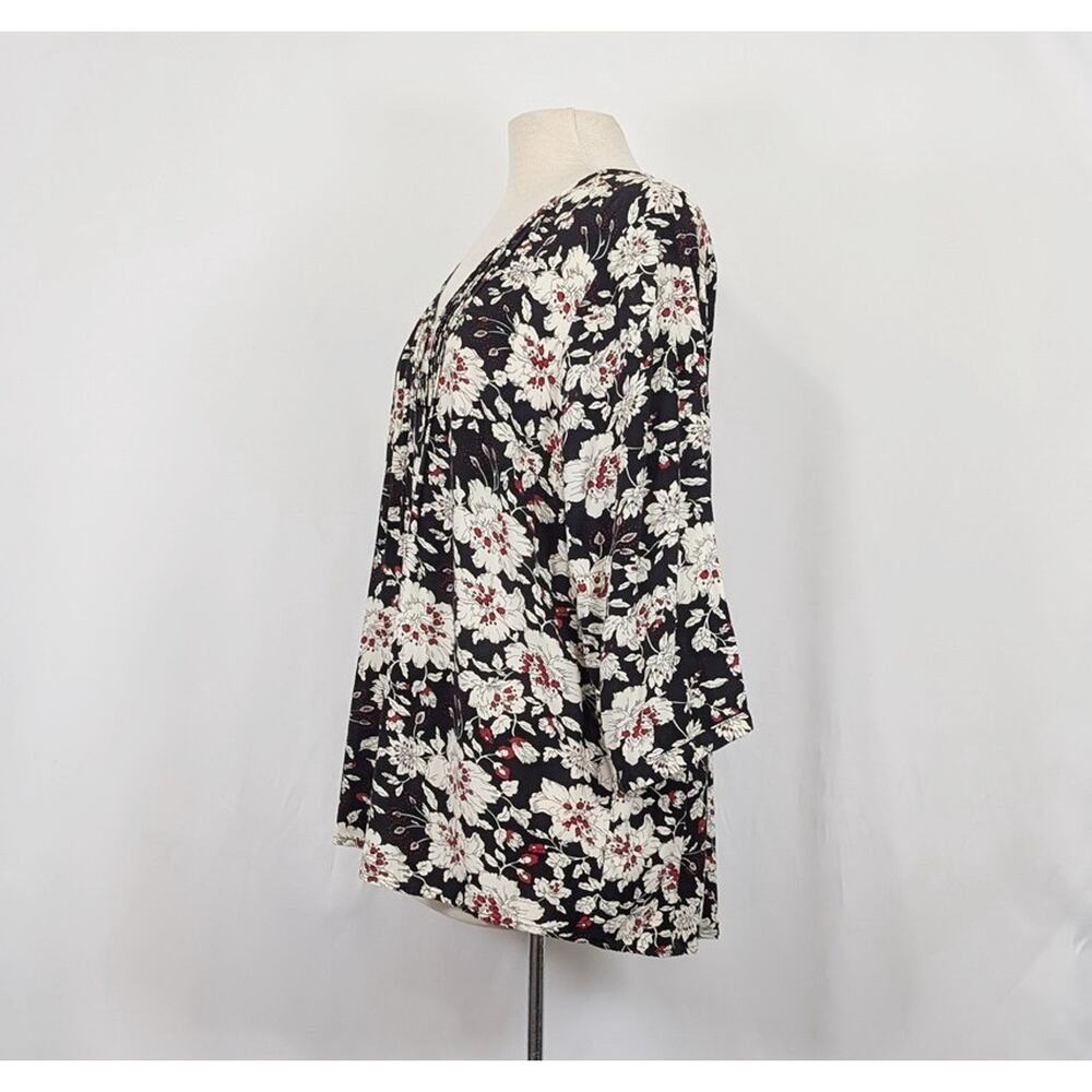 Fun2Fun Top Stitch Fix Black Floral Pintuck Pleats Blouse Women's Size 1X - Picture 3 of 6